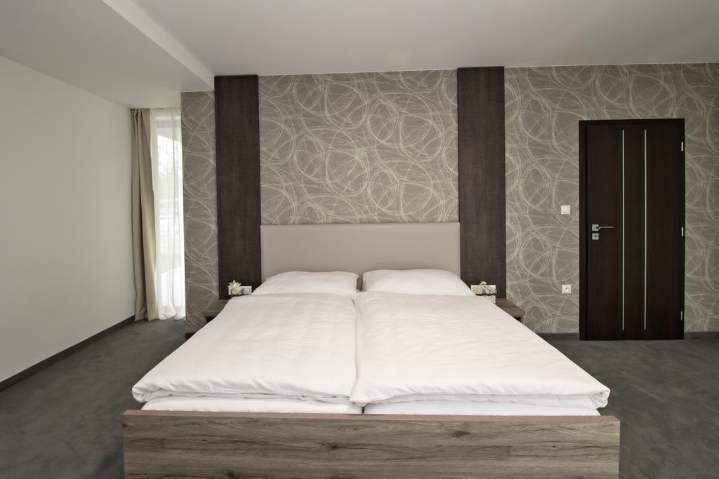 Guest House Frizzante Turčianske Teplice الغرفة الصورة