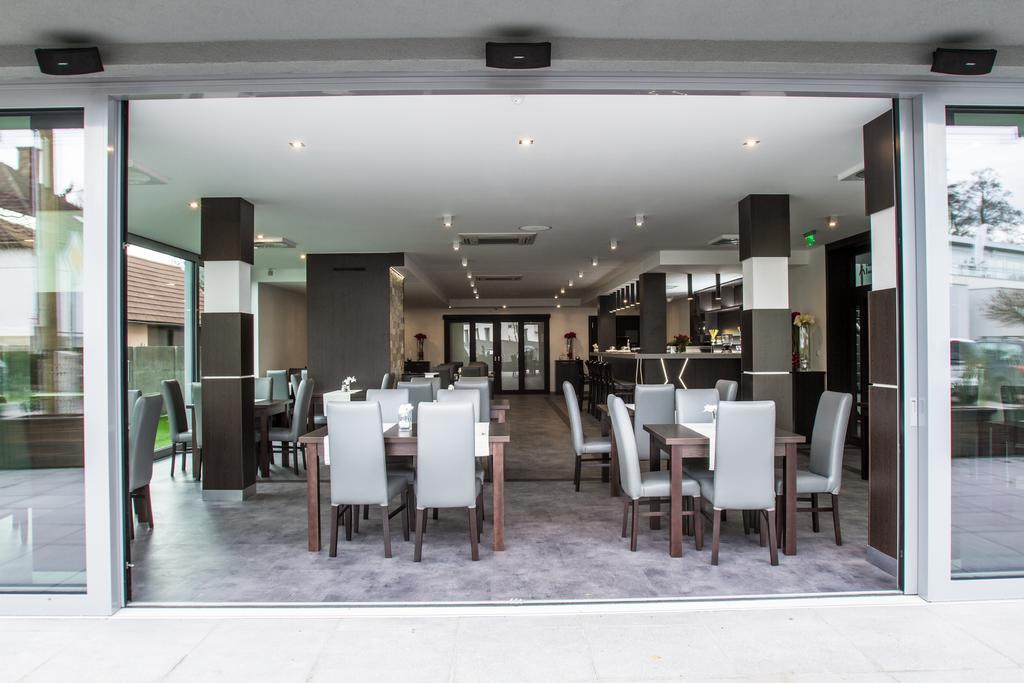 Guest House Frizzante Turčianske Teplice المظهر الخارجي الصورة