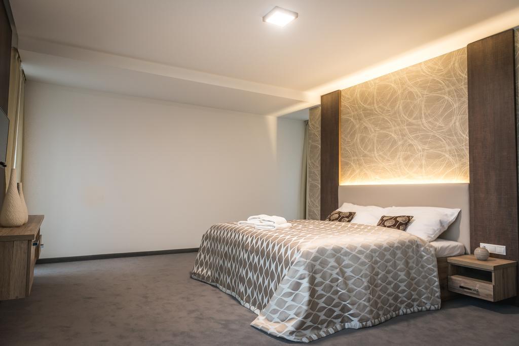 Guest House Frizzante Turčianske Teplice المظهر الخارجي الصورة
